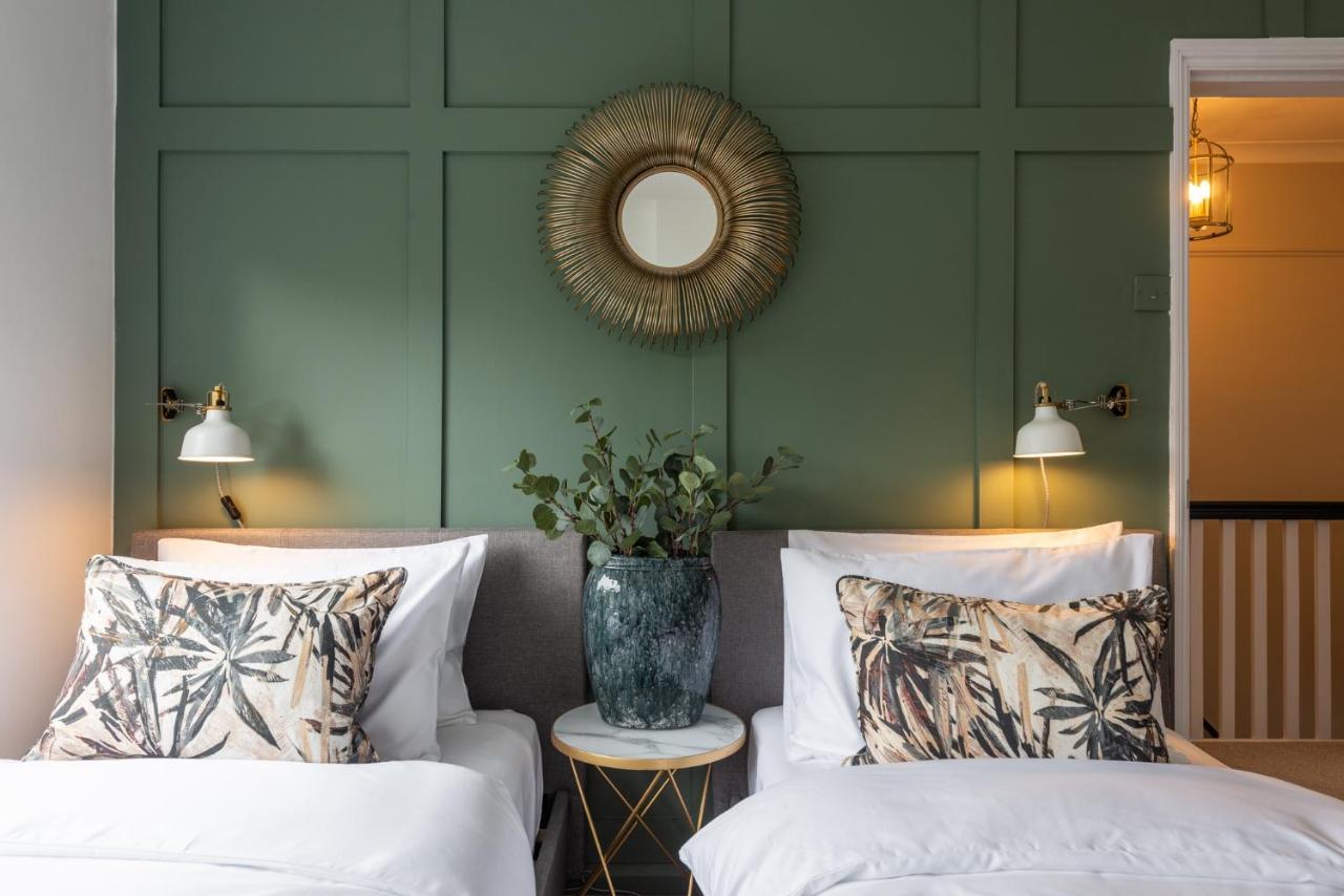 Large Luxury Solihull House - The Residence - Close To Nec - Sleeps 9 외부 사진
