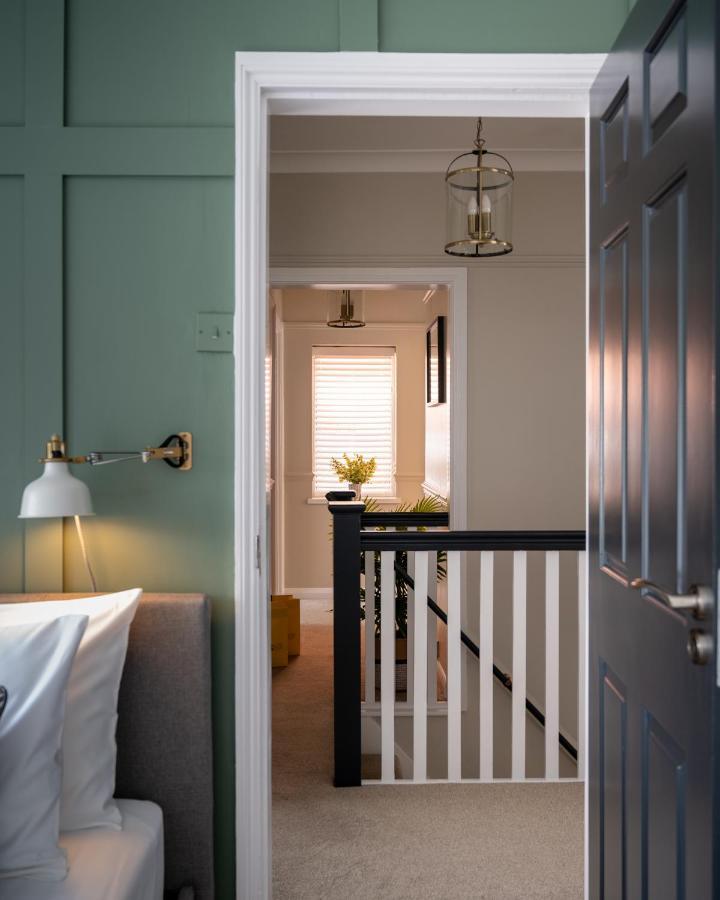 Large Luxury Solihull House - The Residence - Close To Nec - Sleeps 9 외부 사진